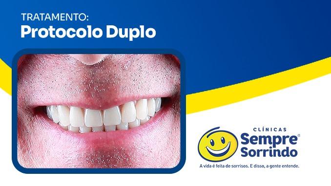 foto de resultdo do sorriso de um dos pacientes.