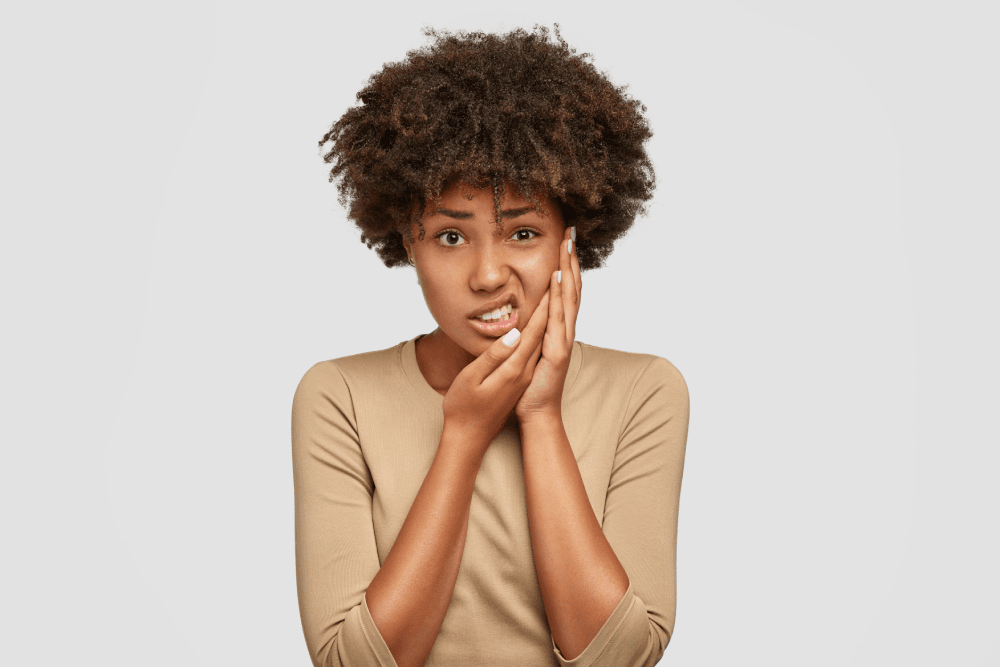 DOR DE DENTE: O QUE É? QUAIS SÃO AS CAUSAS? COMO TRATAR ESSE PROBLEMA?